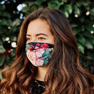 ONE Johnny Was Silk Charmeuse Mask Floral Tropical